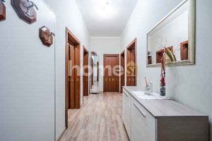 Foto Appartamento a Savignano sul Panaro Centro di 94 m² con 5 locali