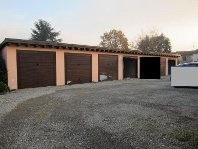 Foto Box a Linarolo San Leonardo di 12 m² con 1 locali in vendita