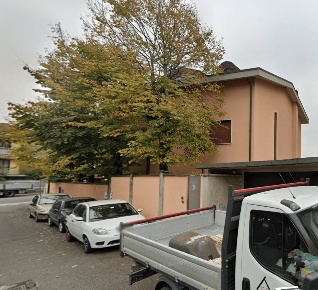 Foto Appartamento a Brugherio Centro di 191 m² con 7 locali in vendita
