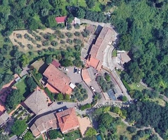 Foto Appartamento a Siena Fuori Porta Pispini di 118 m² con 7 locali