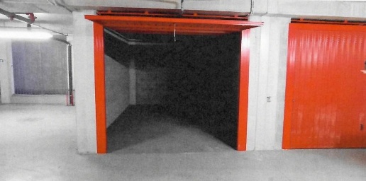 Foto Box a Milano Dergano di 21 m² con 2 locali in vendita