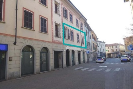 Foto Appartamento a Mede Centro di 191 m² con 4 locali in vendita