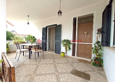 Foto Casa indipendente in Via Lampedusa 8, Aprilia Campoverde - Lampione
