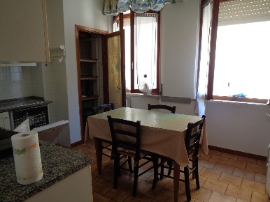 Foto Appartamento a Pisa Pratale di 100 m² con 5 locali in affitto