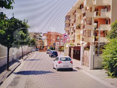 Foto Appartamento in Via Michelangelo 174, Aversa di 120 m² con 4 locali