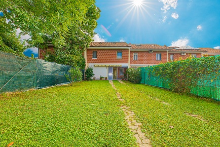 Foto Villa a schiera in Via Val della torre 0, San Gillio di 165 m²