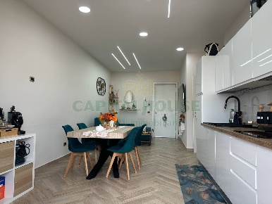 Foto Appartamento a Casoria Centro di 70 m² con 3 locali in vendita
