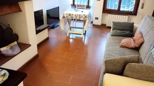 Foto Casa indipendente in via giacomo leopardi, Viareggio di 95 m²