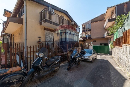 Foto Appartamento in portella della ginestra, Misterbianco Centro di 100 m²