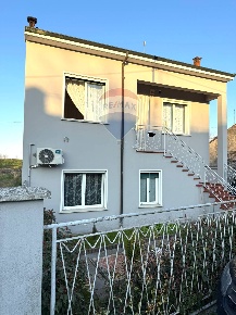 Foto Casa indipendente in frazione Tornello, Mezzanino Busca Tornello