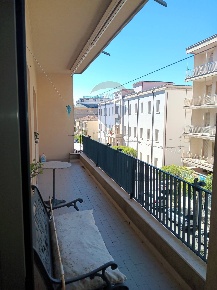 Foto Appartamento in Via Trapani, Enna Centro di 109 m² con 7 locali
