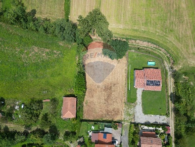 Foto Terreno residenziale in monte, Divignano di 1770 m² in vendita