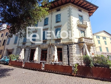 Foto Appartamento in via del Gelso, Udine Grazzano - Poscolle di 215 m²
