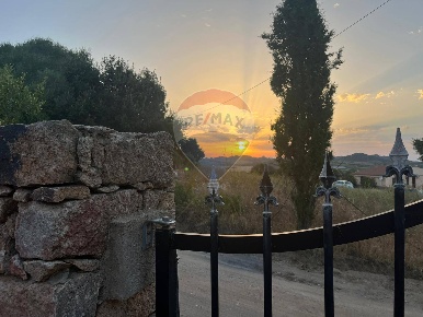 Foto Rustico a Trinità d'Agultu e Vignola Costa Paradiso di 165 m²