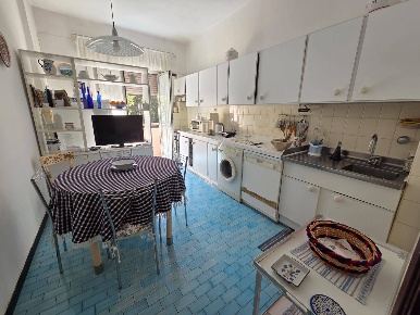 Foto Appartamento in Via Emilio Salgari, Genova Pegli di 100 m² in vendita