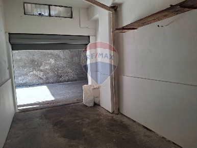 Foto Box in Via Masaniello, Catania Rapisardi di 17 m² con 1 locali