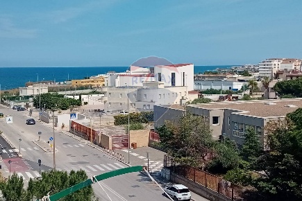 Foto Appartamento in Via Di Vagno, Molfetta di 100 m² con 3 locali