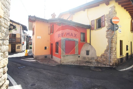 Foto Appartamento a Curno di 65 m² con 2 locali in vendita