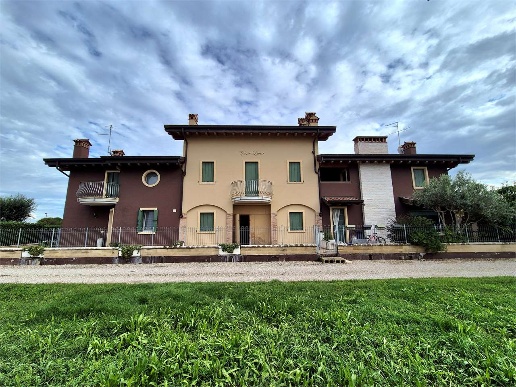 immagine annuncio 1 di 8