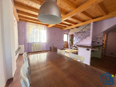 Foto Appartamento in Via Marconi 42, Arluno Centro di 100 m² con 3 locali