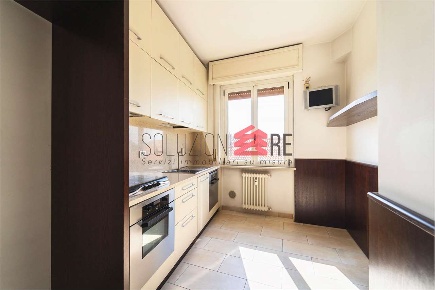 Foto Appartamento in Via San Martino 25, Galliate di 112 m² con 4 locali