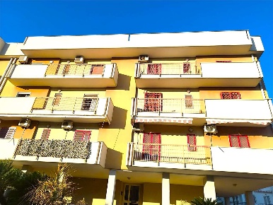 Foto Appartamento in VIA NAPOLI 369, Bari San Girolamo di 95 m² in vendita