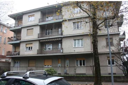 Foto Appartamento in Via Giacomo Leopardi, Treviglio di 72 m² con 5 locali