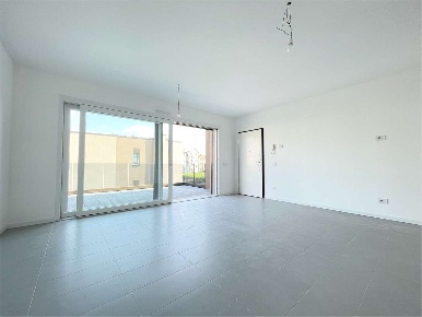 Foto Appartamento in Via Clemente Larghi, Bregnano di 63 m² con 2 locali