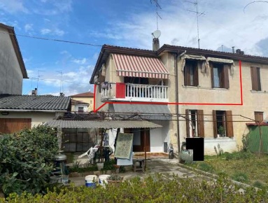 Foto Appartamento in Via Nino Bixio, Conegliano Centro di 77 m² in vendita