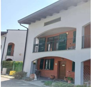 Foto Appartamento in Via Fittavolo, San Fermo della Battaglia Centro