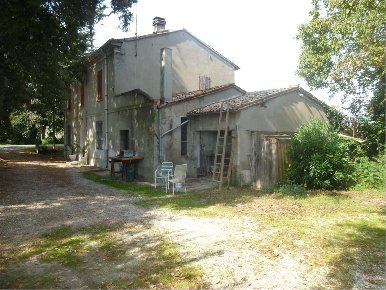 Foto Casa indipendente in Via Castello 62, Ravenna Centro Storico di 350 m²