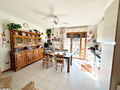 Foto Appartamento in Via Luigi Catanelli, Perugia di 70 m² con 3 locali