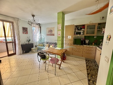 Foto Appartamento a Sovicille di 74 m² con 4 locali in vendita