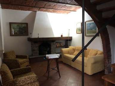 Foto Case semi ndipendenti in via casa mazzi 31, Ziano Piacentino di 241 m²