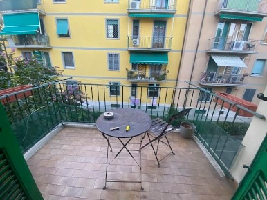Foto Appartamento a Firenze Novoli di 90 m² con 4 locali in vendita