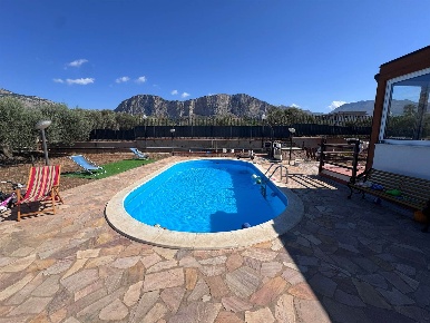 Foto Villa unifamiliare in Via Leoni  9, Carini Milioti di 187 m²