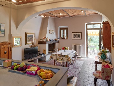 Foto Villa unifamiliare a Pistoia Sant'Agostino di 170 m² con 7 locali