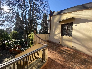 Foto Casa indipendente a Firenze Bolognese di 180 m² con 7 locali