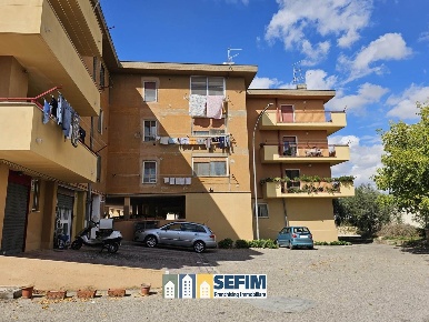 Foto Appartamento in VIA DEI SANNITI, Matera Centro di 105 m² con 4 locali