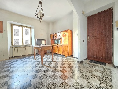 Foto Appartamento a Pietrasanta di 65 m² con 6 locali in vendita