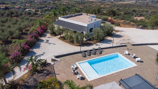 Foto Villa unifamiliare in Contrada Romiti, Santa Maria di Licodia