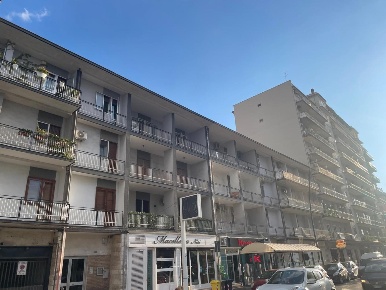 Foto Appartamento a Taranto Italia - Montegranaro di 146 m² con 3 locali