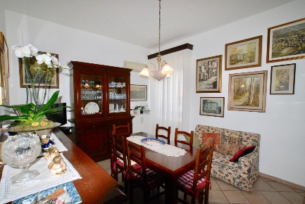 Foto Appartamento a Pontedera Centro di 75 m² con 4 locali in vendita