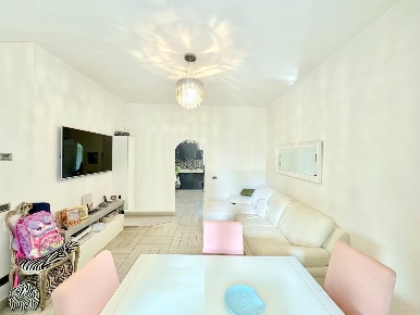 Foto Villa a schiera a Pietrasanta di 150 m² con 3 locali in vendita