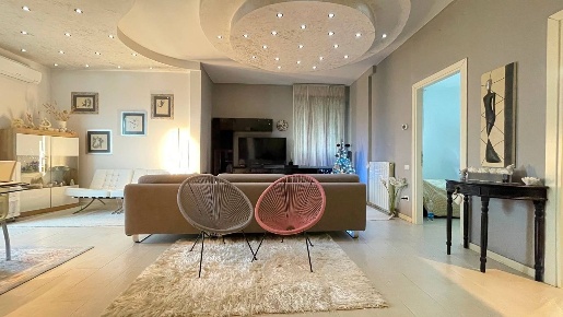 Foto Appartamento a Ponte Buggianese Centro di 96 m² con 3 locali