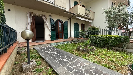 Foto Villa a schiera a Monsummano Terme Grotta Giusti di 130 m² in vendita