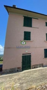 Foto Casa indipendente a Pieve a Nievole Centro di 90 m² con 3 locali