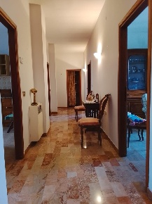 Foto Appartamento a Poggio a Caiano Centro di 95 m² con 4 locali in vendita