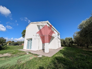 Foto Casa indipendente a Empoli Marcignana - Lucchese di 95 m² con 4 locali