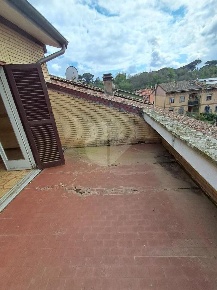 Foto Appartamento in via giuseppe alberti, Capranica Centro di 81 m²